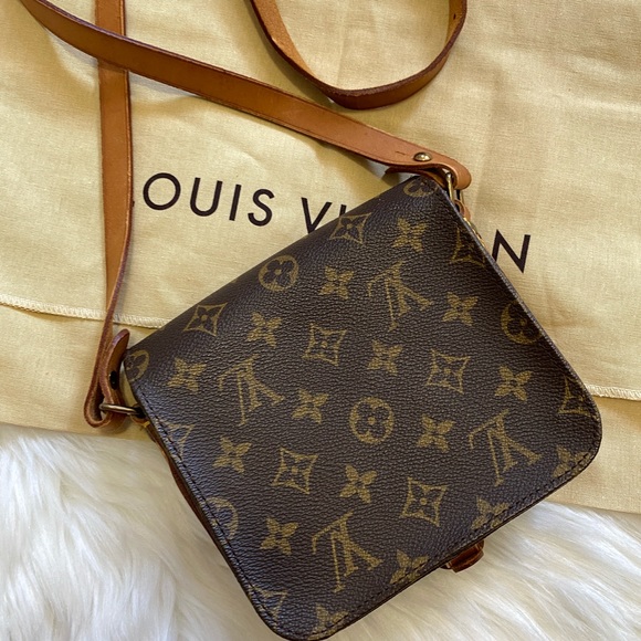 Authentic vintage Louis Vuitton monogram Cartouchiere  crossbody PM - Picture 6 of 10